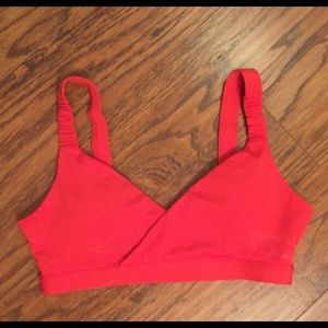Red fabletics sports bra medium